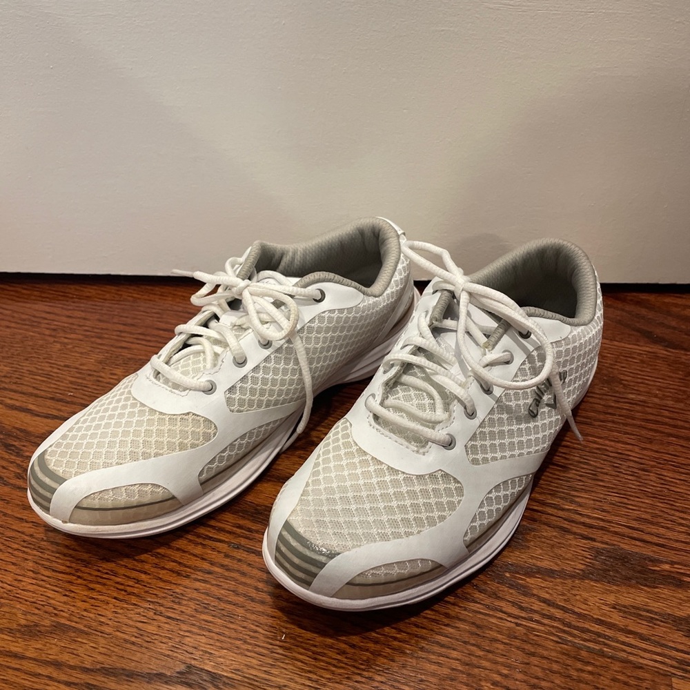 Callaway Women’s Solaire W491-17 White / Silver Lightweight Spikeless Golf Shoes